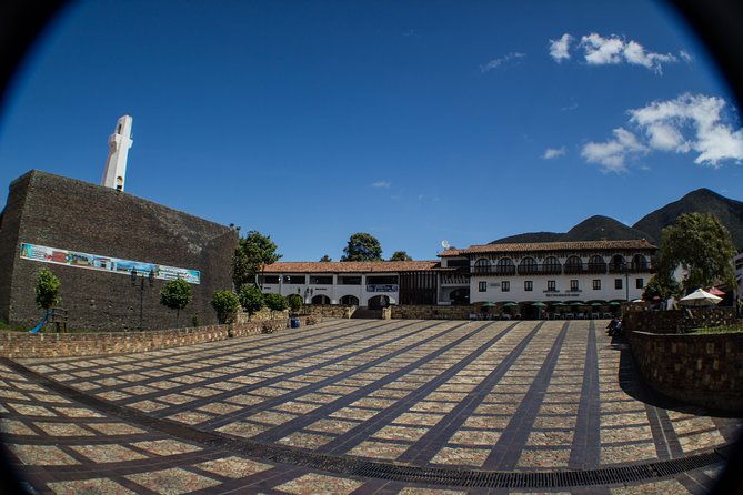 guatavita-lagoon-half-day-trip-from-bogota