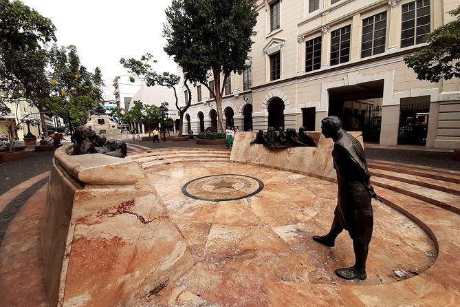 guayaquil-city-tour-including-the-light-house-of-cerro-santa-ana