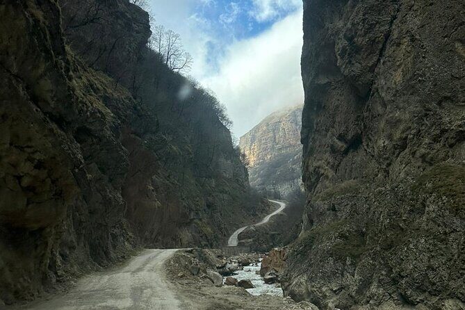Guba Khinalug highest village in EU continent Day Trip Tour - The Itinerary Breakdown: From Mountains to Village