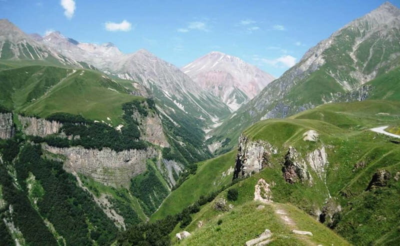 Gudauri and Kazbegi: Private Day Trip from Tbilisi - Key Points