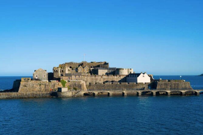 guernsey-coastal-small-group-tour-2
