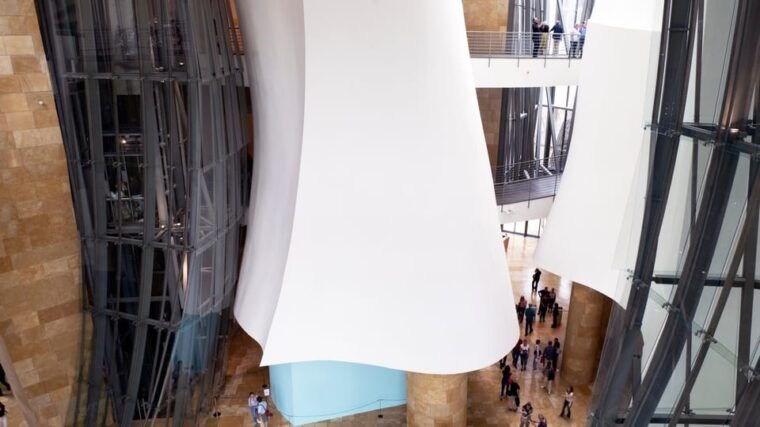 guggenheim-art-explained-by-artists