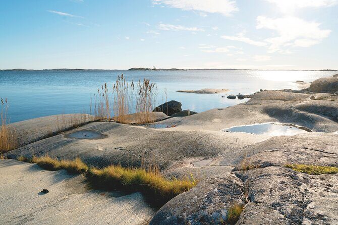 Guided 3-Day Kayak and Wildcamp Tour in Stockholm Archipelago - Who Is This Tour Best For?
