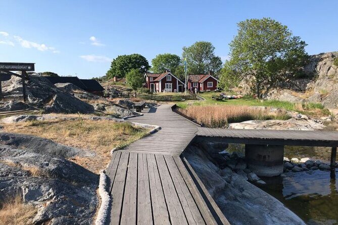 Guided 3-Day Kayak and Wildcamp Tour in Stockholm Archipelago - The Sum Up