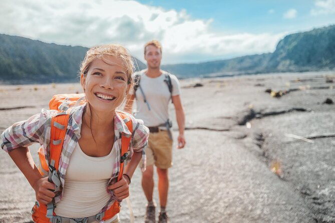guided-3-hour-hike-in-volcanoes-national-park