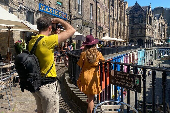 Guided 60-Minute Photography and sightseeing Tour in Edinburgh - Meeting Points and Logistics