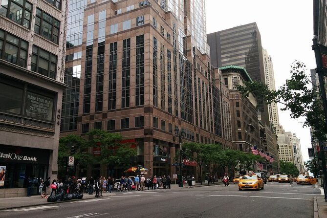 guided-admission-to-modern-art-and-metropolitan-museums-in-nyc