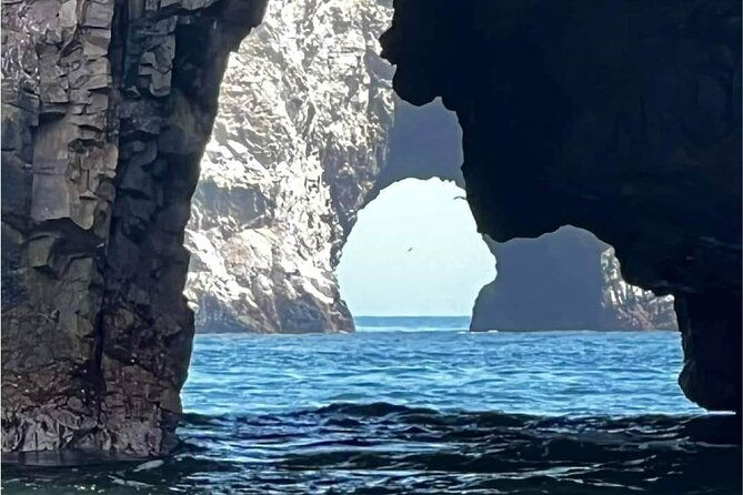 guided-adventure-to-paracas-and-huacachina-from-lima