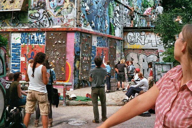 Guided bike tour Hamburg with neat city bikes, cruisers, mountain bikes - Key Points