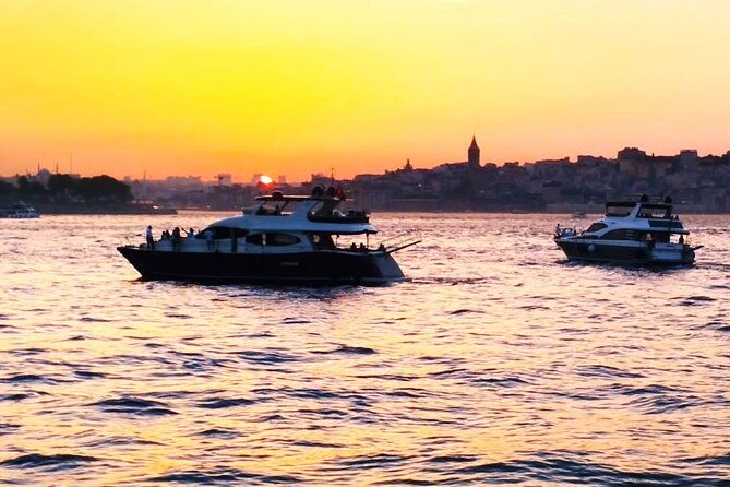 guided-bosphorus-sunset-cruise-on-luxurious-yacht-small-group-cruise