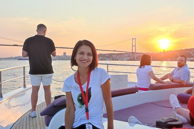 guided-bosphorus-sunset-cruise-on-luxurious-yacht-small-group-cruise