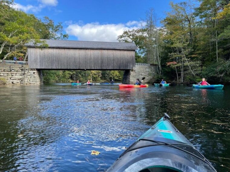 guided-covered-bridge-kayak-tour-southern-maine