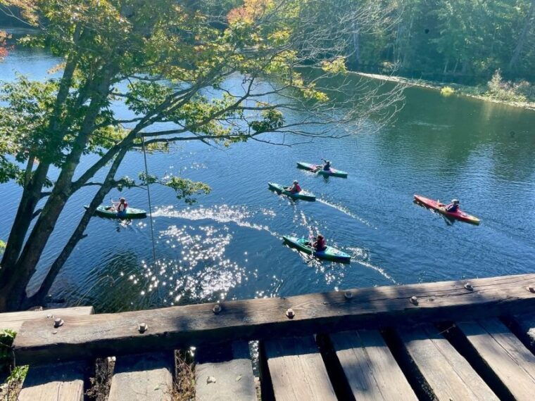 guided-covered-bridge-kayak-tour-southern-maine