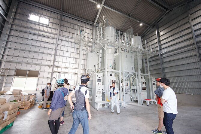 guided-cycling-tour-in-hagi-with-sake-brewery-visit