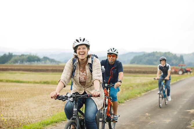 guided-cycling-tour-in-hagi-with-sake-brewery-visit