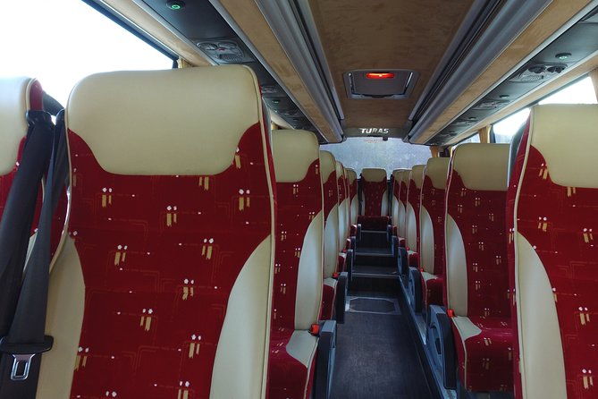 guided-day-tour-of-giants-causeway-from-belfast-by-comfortable-coach