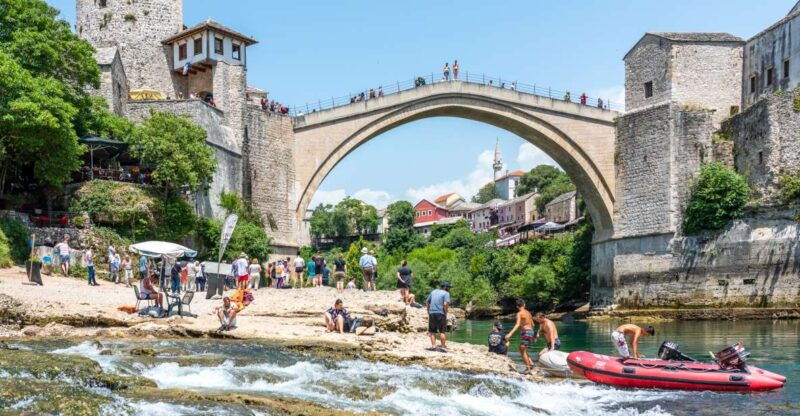 guided-day-trip-from-dubrovnik-mostar-kravice-waterfalls