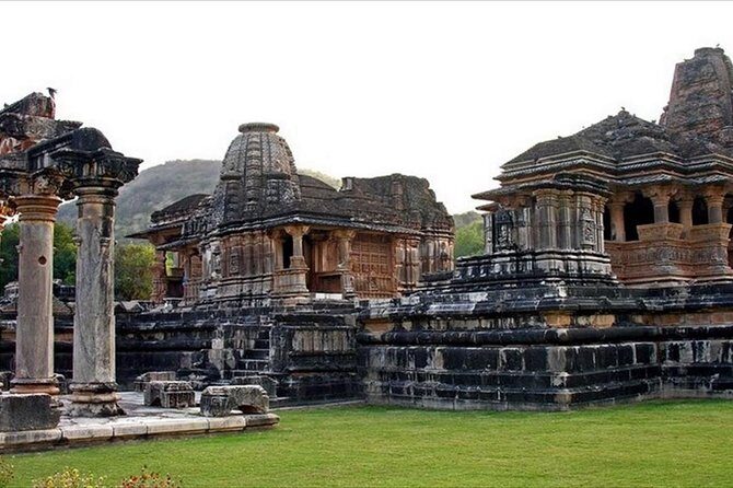 Guided Day Trip to Eklingji & Nagda Temples with Monsoon Palace - Why Choose This Tour?