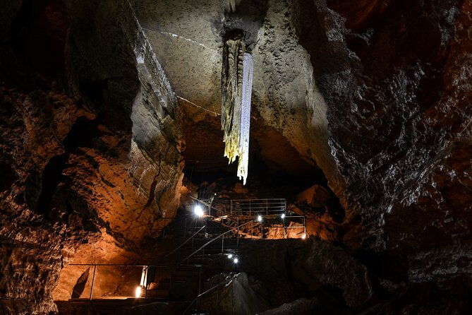guided-doolin-cave-tour-experience-europes-largest-stalactite