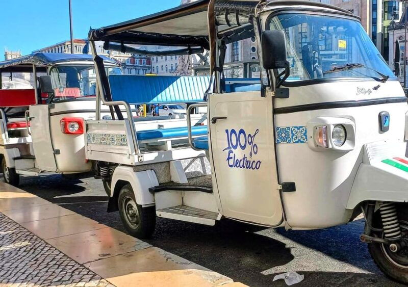 guided-electric-piaggio-tuk-tuk-tour-of-historic-lisbon