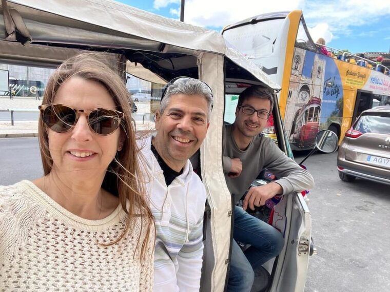 guided-electric-piaggio-tuk-tuk-tour-of-historic-lisbon