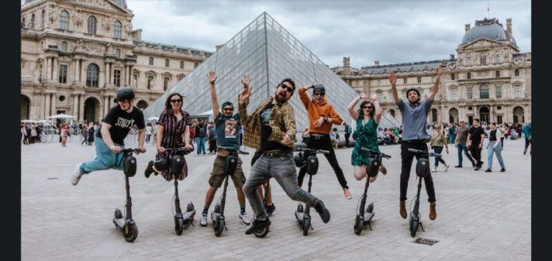 guided-electric-scooter-tour-of-paris-2