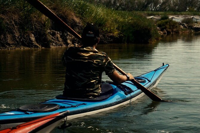 guided-excursion-for-small-groups-by-kayak-in-valle-da-pesca-2