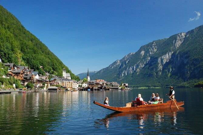guided-excursion-to-hallstatt-in-the-salzkammergut-from-vienna-2