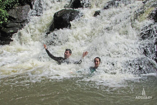 guided-expedition-with-canoeing-and-waterfalls-in-iguacu