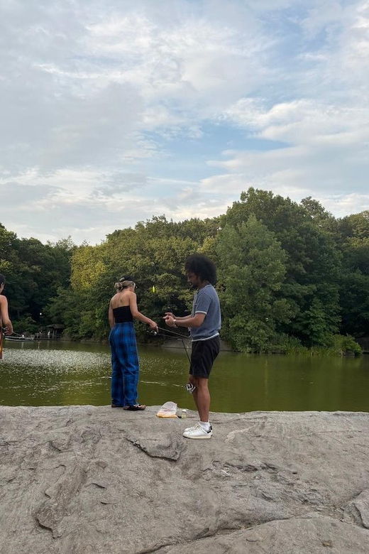 guided-fishing-in-new-york-citys-iconic-central-park