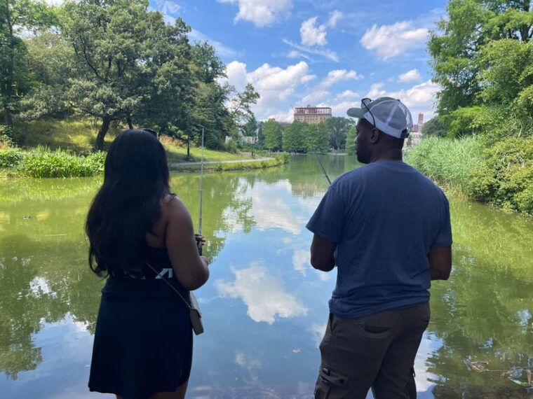 guided-fishing-in-new-york-citys-iconic-central-park