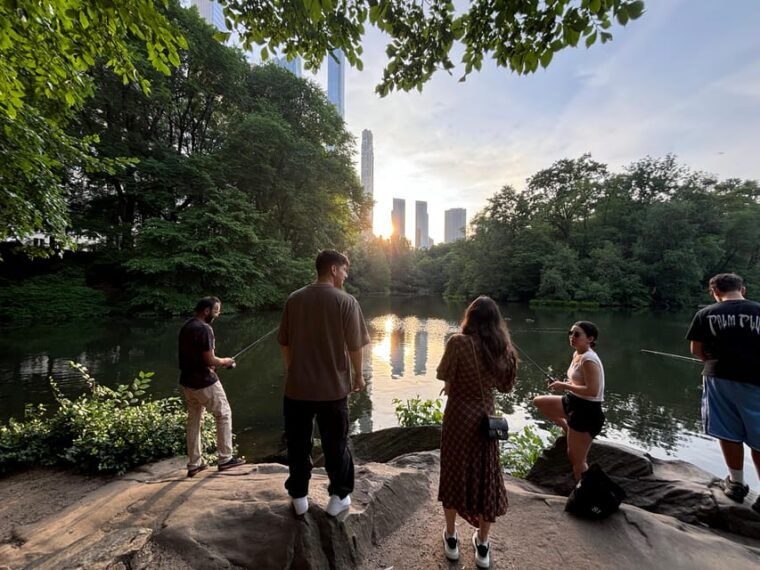 guided-fishing-in-new-york-citys-iconic-central-park