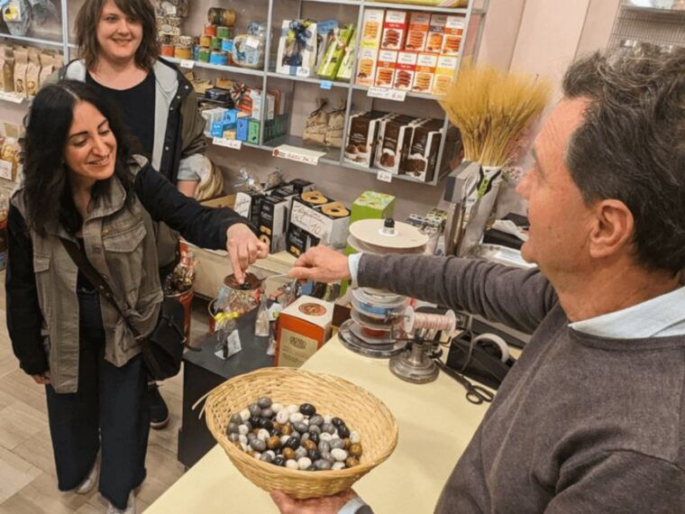 guided-food-tour-with-wine-tasting-in-verona