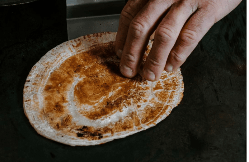 guided-food-tour-with-wine-tastings-in-genoa