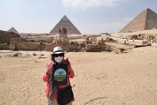 Guided full day tour to Giza pyramids, Egyptian Museum and Bazaar - Practical Tips for Future Travelers