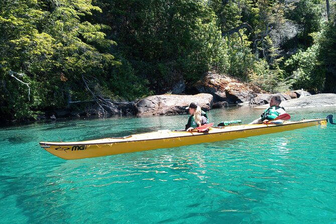 guided-half-day-kayak-tour-with-picnic-in-villa-la-angostura