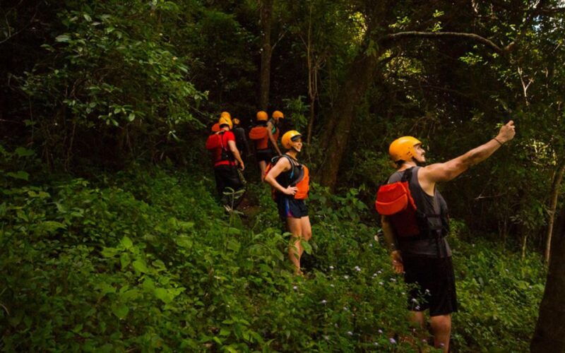 guided-hike-and-kayak-or-sup-river-tour-w-transfer