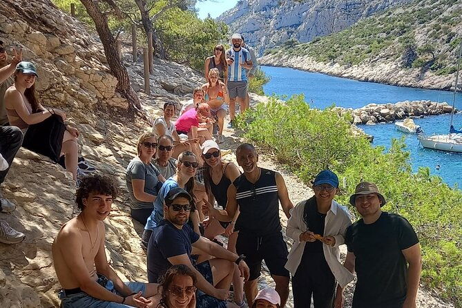 guided-hike-in-the-calanques-national-park-2