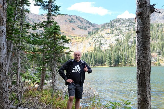 guided-hike-in-the-rockies