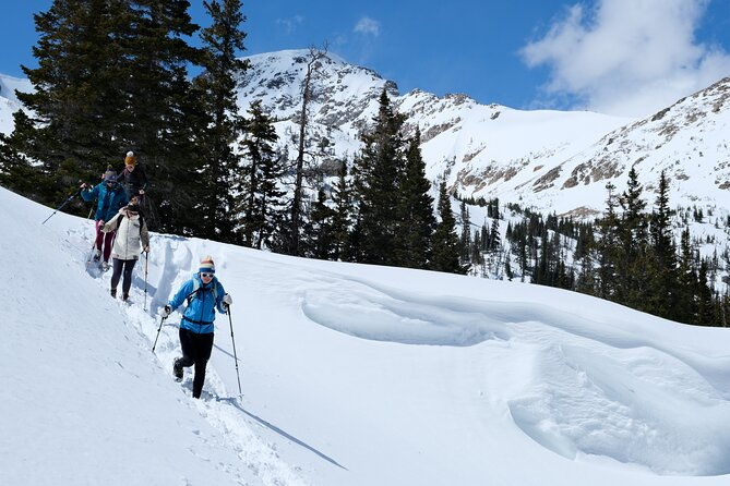 guided-hike-in-the-rockies