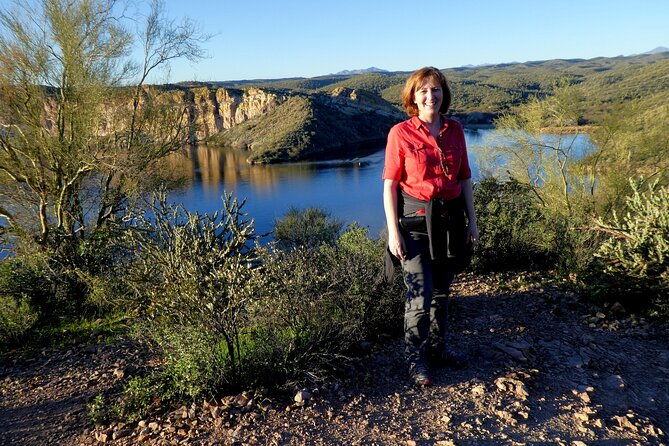 guided-hike-saguaro-lake-view