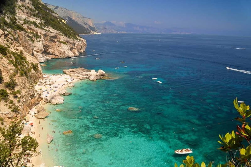 Guided hike to Cala Mariolu - Exploring the Guided Hike to Cala Mariolu: A Balance of Mountain and Sea