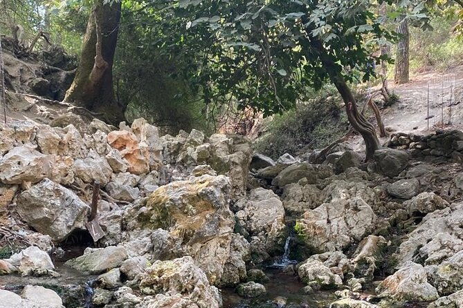 guided-hike-to-the-seven-springs-from-archangelos