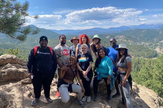 guided-hiking-tour-in-the-beautiful-rocky-mountains