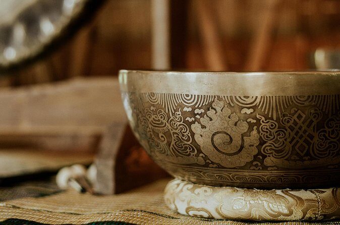 Guided Himalayan Singing Bowl Meditation for Stress Relief - Authenticity and Quality of the Experience