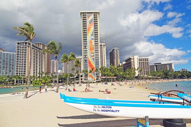 guided-hoverboard-tour-west-waikiki-magic-island-and-ala-moana