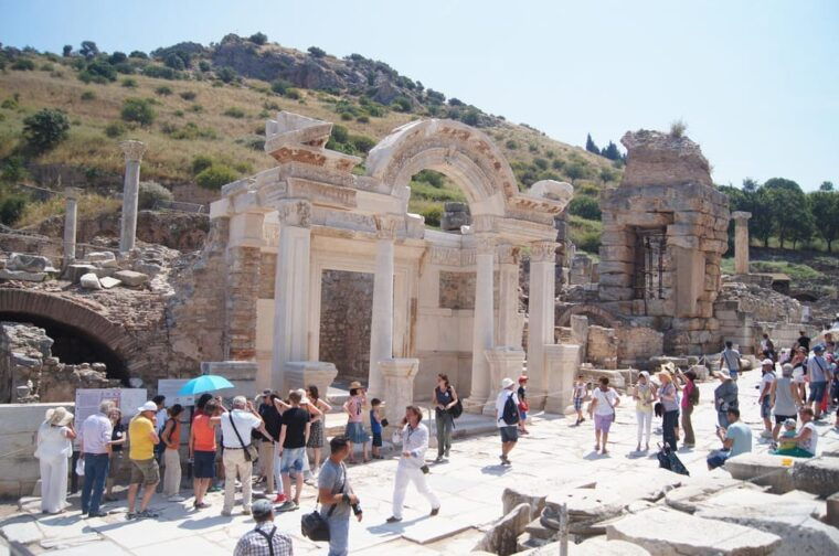 guided-icmeler-ephesus-tour-w-breakfast-lunch