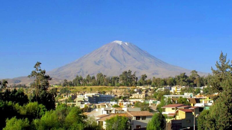 guided-in-arequipa-and-the-monastery-of-santa-catalina