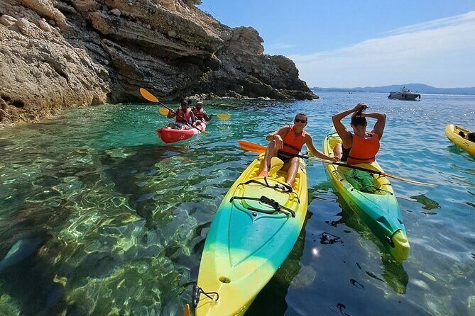 Guided kayak excursion in creeks - Discovering Marseille’s Coastline by Kayak