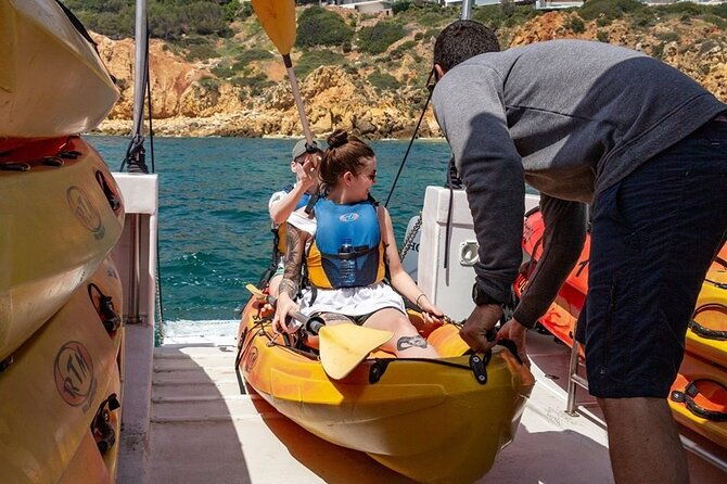 guided-kayak-tour-exploring-benagil-caves